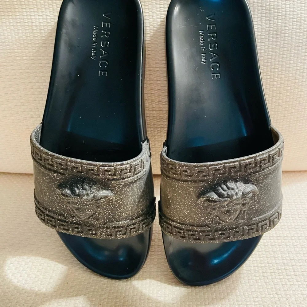 VERSACE Palazzo Mens Pool Slippers Medusa Geek Key Size 44